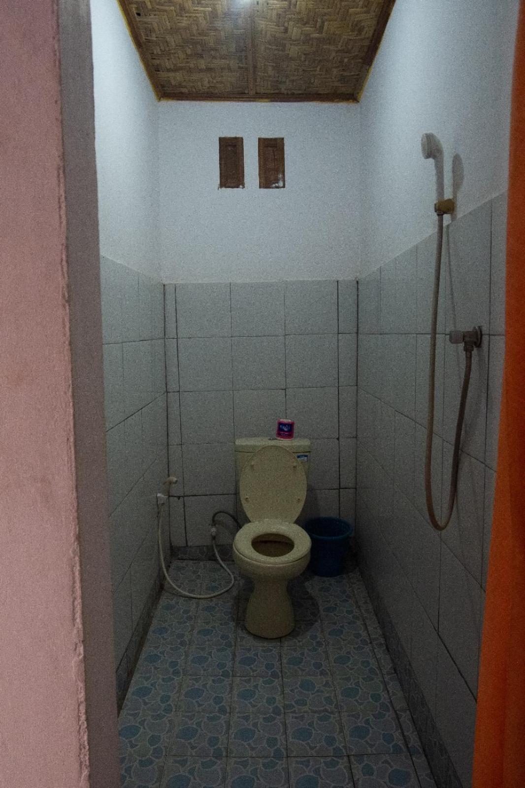 Ramdan Homestay Kuta  Zewnętrze zdjęcie