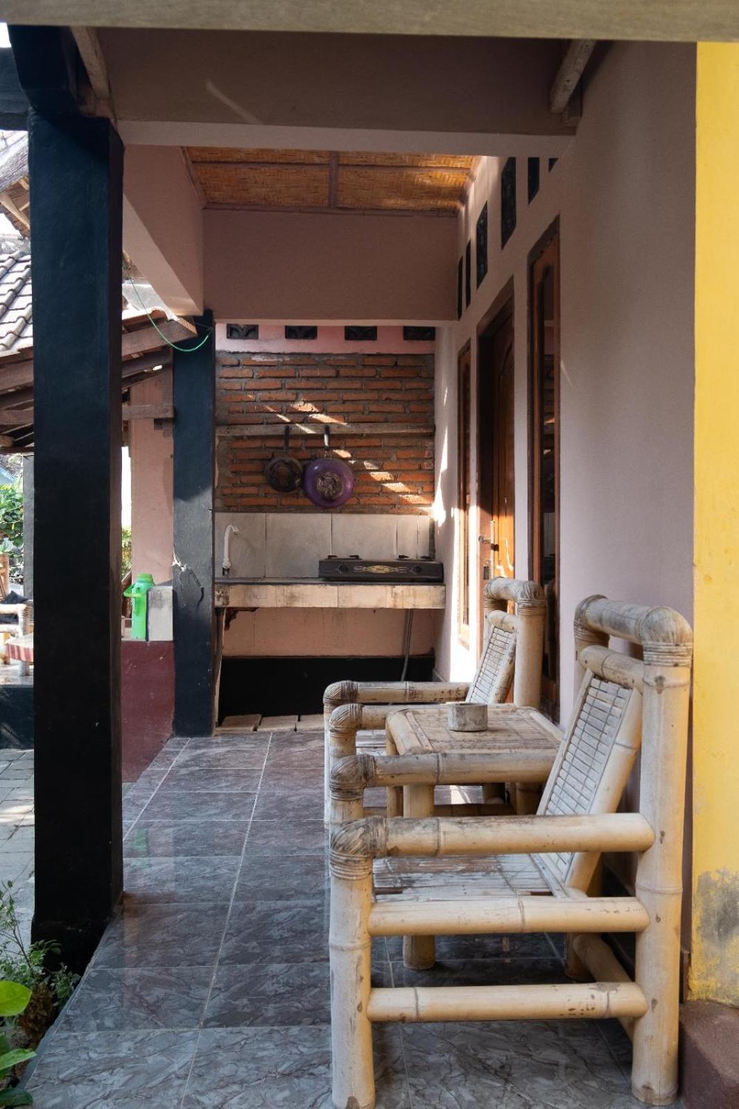 Ramdan Homestay Kuta  Zewnętrze zdjęcie