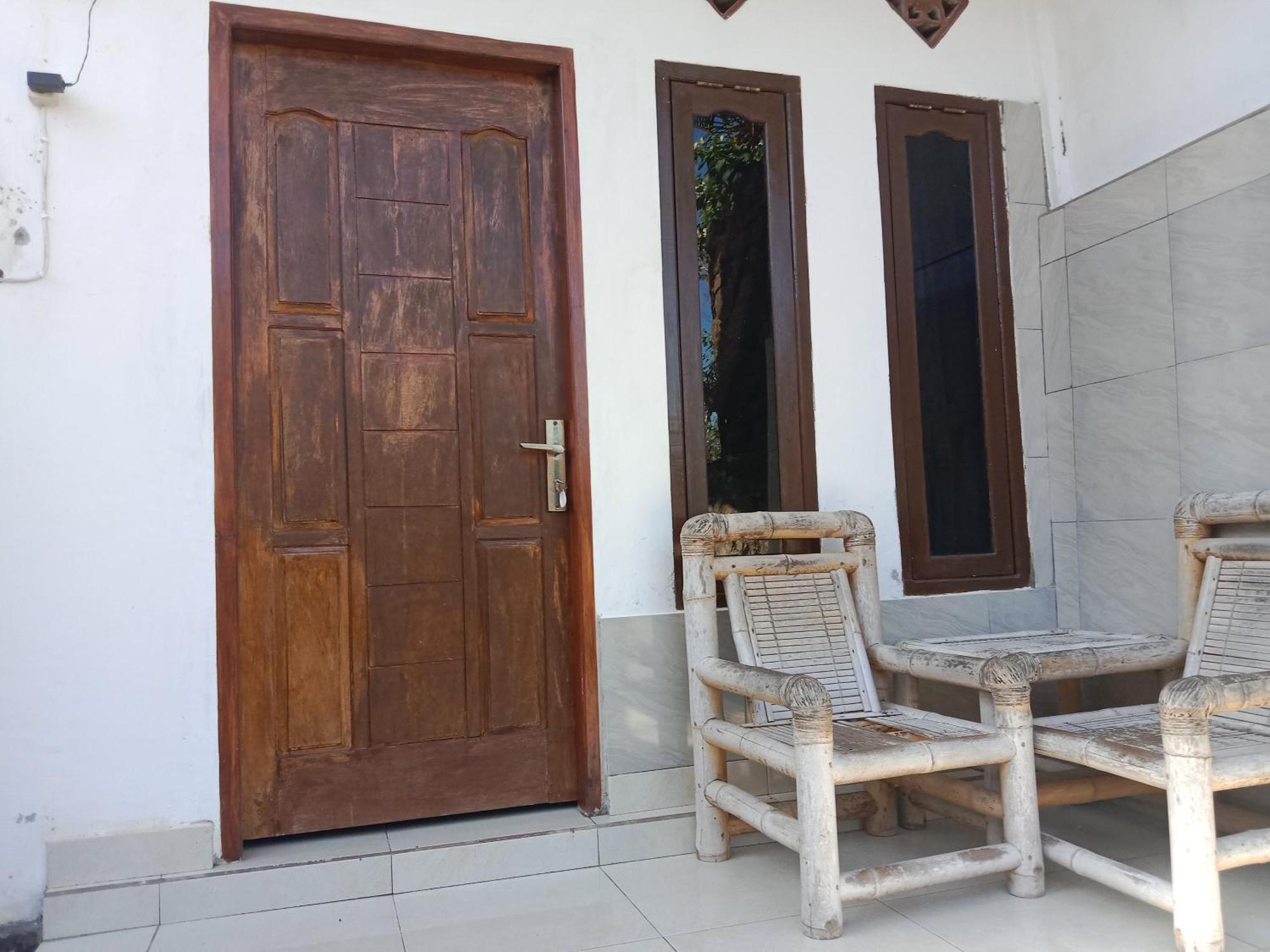Ramdan Homestay Kuta  Zewnętrze zdjęcie