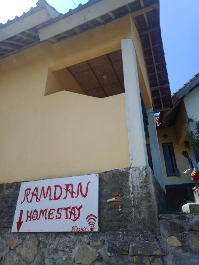 Ramdan Homestay Kuta  Zewnętrze zdjęcie